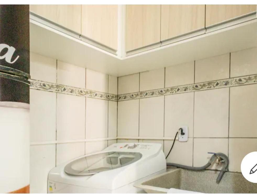 Quarto Em Casa Da Familia Anton Sao Jose dos Pinhais Luaran gambar